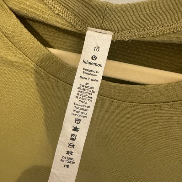 Lululemon Swiftly Tech Long Sleeve 2.0 *Full Length EUC Size 10 - Picture 5 of 5
